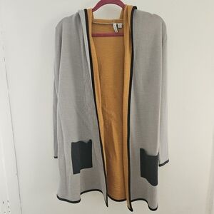Beatrix Ost Hooded Cardigan